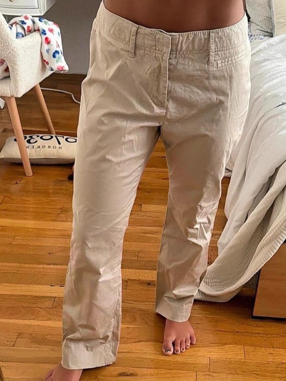 Gap Flare Pants in Beige Like New size 6r